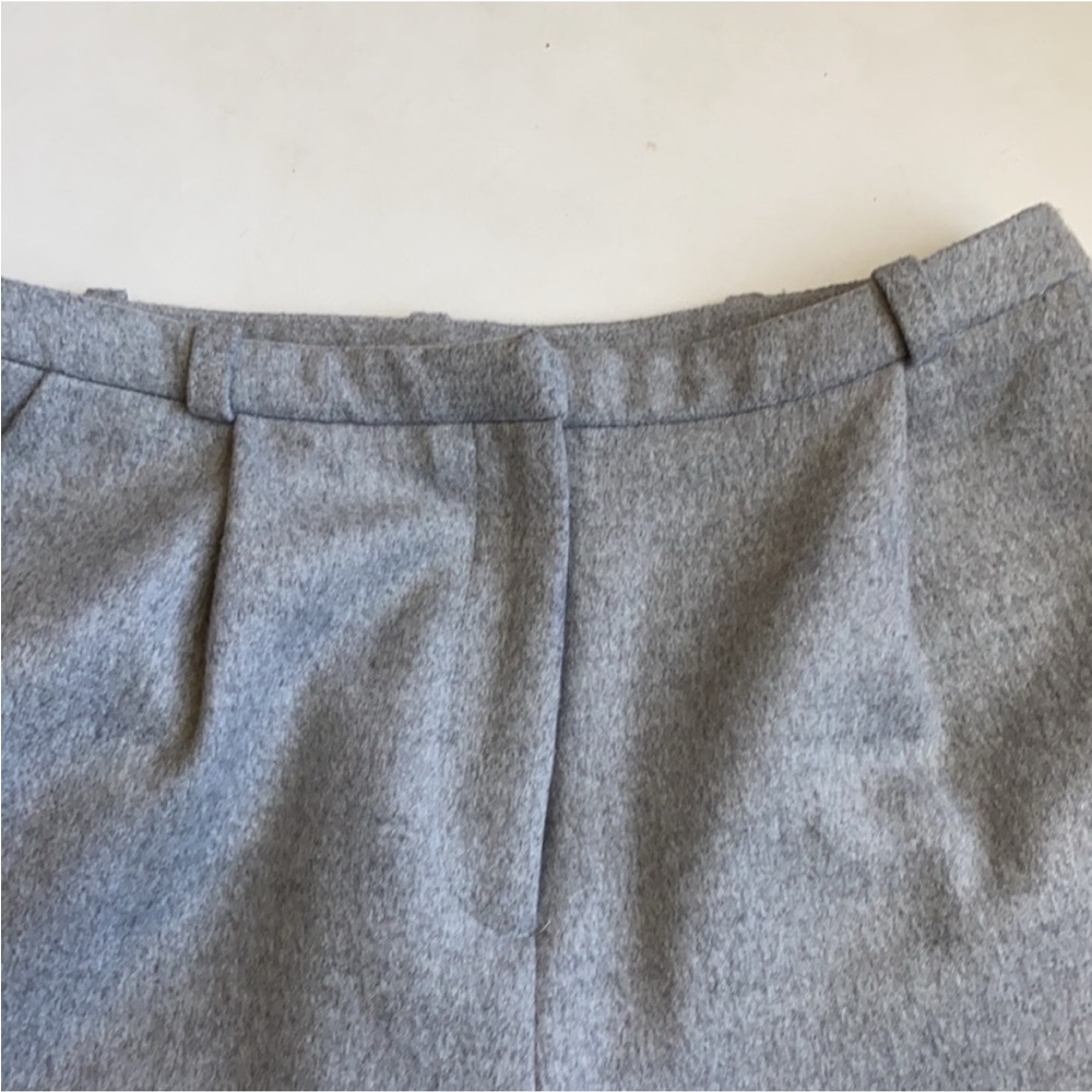 ASOS Super Soft Gray Pleated Dress Pants Size 4 - Picture 4 of 7